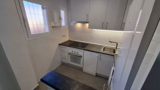 Piso en alquiler en Pradolongo en Madrid