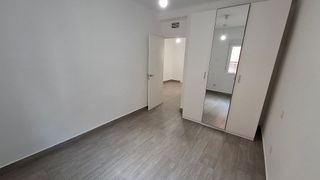 Piso en alquiler en Pradolongo en Madrid