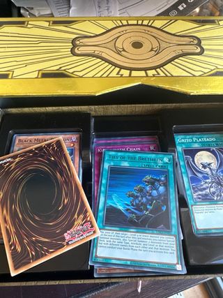 Lote +100 Cartas Yu-Gi-Oh! Variadas