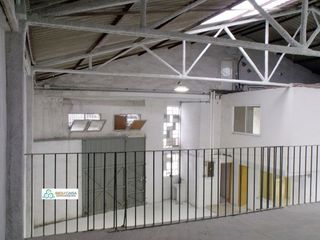 Nave industrial en venta en Ciudad de Asís en Alicante