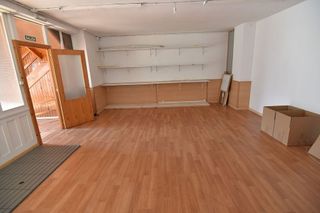 Local comercial en venta en Cuatro Caminos - Plaza de la Cubela en Coruña (A)