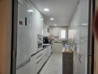 Piso en venta en Zona Puerto Deportivo en Fuengirola