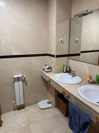 Casa adosada en venta en Parla Este en Parla