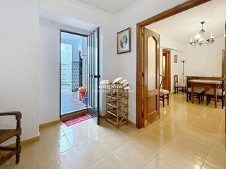 Chalet en venta en Lucena