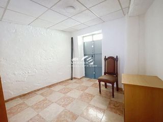 Chalet en venta en Lucena