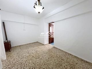 Chalet en venta en Lucena