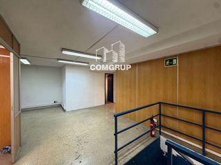 Local comercial en alquiler en La Sagrada Família en Barcelona