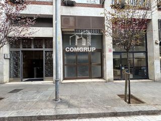 Local comercial en alquiler en La Sagrada Família en Barcelona