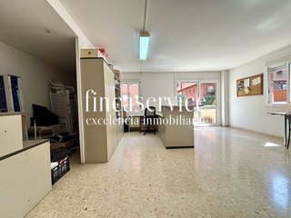 Local comercial en venta en Santa Coloma de Cervelló