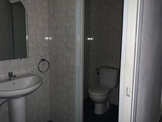 Local comercial en venta en El Barral Ferial en Coslada