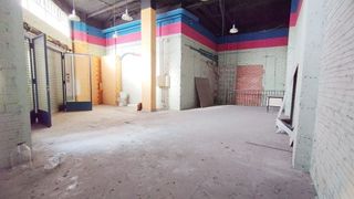 Local comercial en venta en La Almozara en Zaragoza