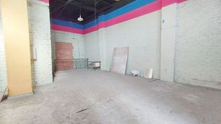 Local comercial en venta en La Almozara en Zaragoza