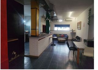 Bar en venta en Numancia en Madrid