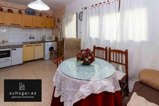 Casa adosada en venta en Cerro de Reyes en Badajoz