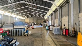 Nave industrial en alquiler en Pla de la Vallonga - Bacarot en Alicante