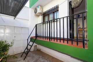 Casa adosada en venta en Cerro de Reyes en Badajoz
