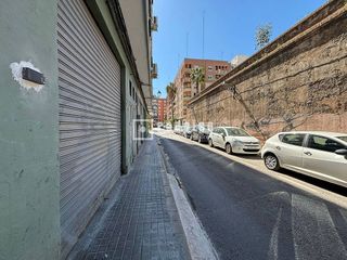 Local comercial en alquiler en La Creu del Grau en Valencia