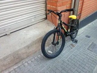 Bicicleta Infantil Hiland Negra y Amarilla
