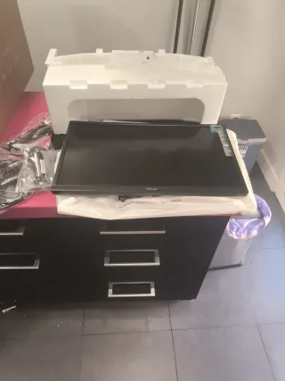 Pantalla ASUS VA249HE 23.8 Full HD