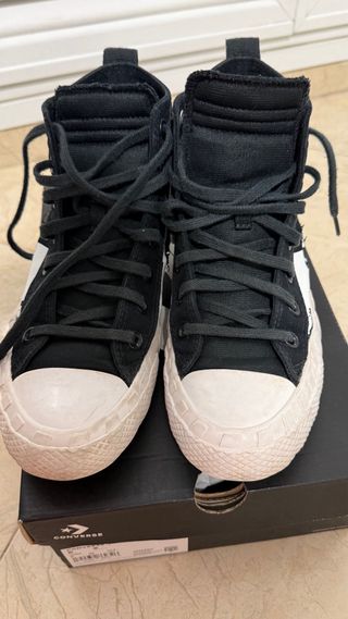 Converse negra estampada unisex