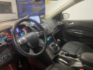 FORD KUGA TREND 2.0 TDCI 140 CV