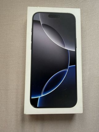 iPhone 16 Pro Max 256 GB Titanium con APPLE CARE