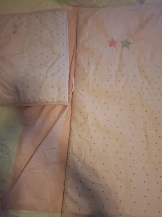 Protector y colcha para cuna Cotton Juice