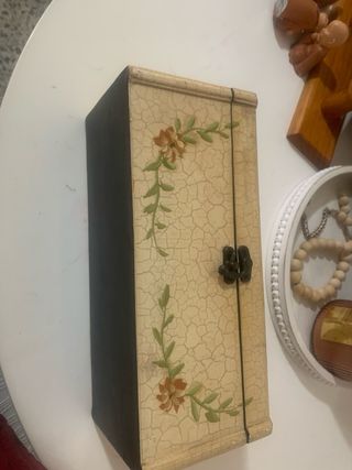 Caja Vintage Madera Pintada Flores