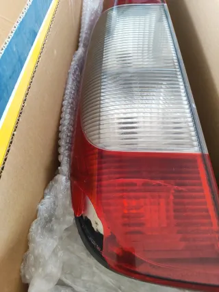 Faros Traseros Vito 2004