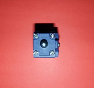 x 2 INTERRUPTORES de POSICIÓN - FINALES de CARRERA