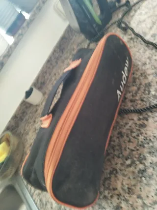 Aspirador de mano audew