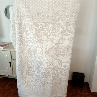 Dos colchas de entretiempo para cama de 90