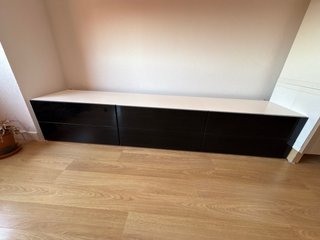 Mueble Besta Ikea 6 cajones negro alto brillo