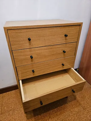 Cómoda con 6 cajones