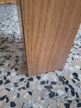 Mesa de comedor de madera