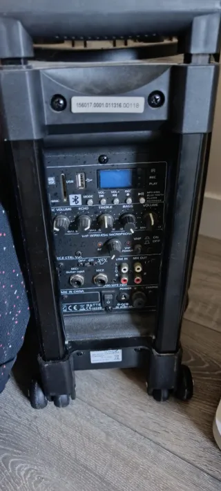 Altavoz Ibiza Sound port8vhf-bt y micrófono Negro