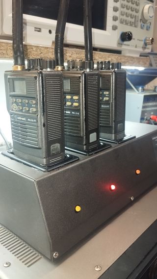 Walkies Teltronic PR-216 + Cargador