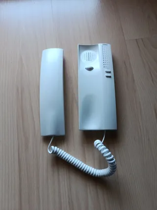 Telefonillo portero automático blanco