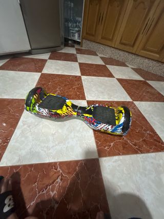 Hoverboard con diseño graffiti