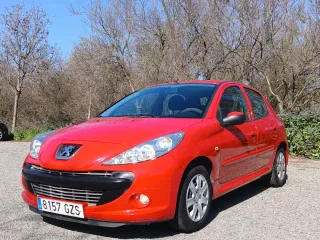 ⭐️Peugeot 207 1.4 Hdi 70cv pocos kilometros!!