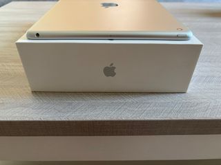 iPad 7ª Gen WiFi 32GB Plata