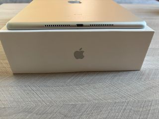 iPad 7ª Gen WiFi 32GB Plata