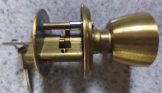 Cilindro MCM 1561 con pomo y escudo