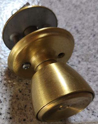 Cilindro MCM 1561 con pomo y escudo