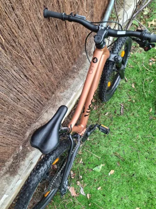 Bicicleta Woom 4 Off última version