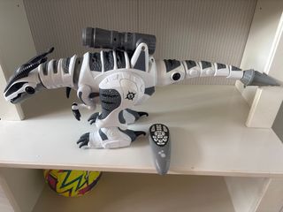 Juguete Dinosaurio Interactivo con Mando