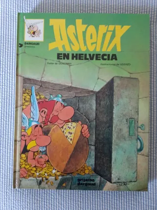 Asterix: 6 libros de la colección en tapa dura.