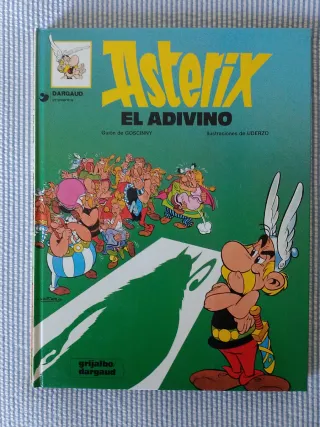 Asterix: 6 libros de la colección en tapa dura.