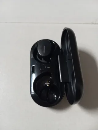 Auriculares Bose izquierdo Negro