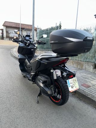 Honda ADV 350 2024 Negra Automática